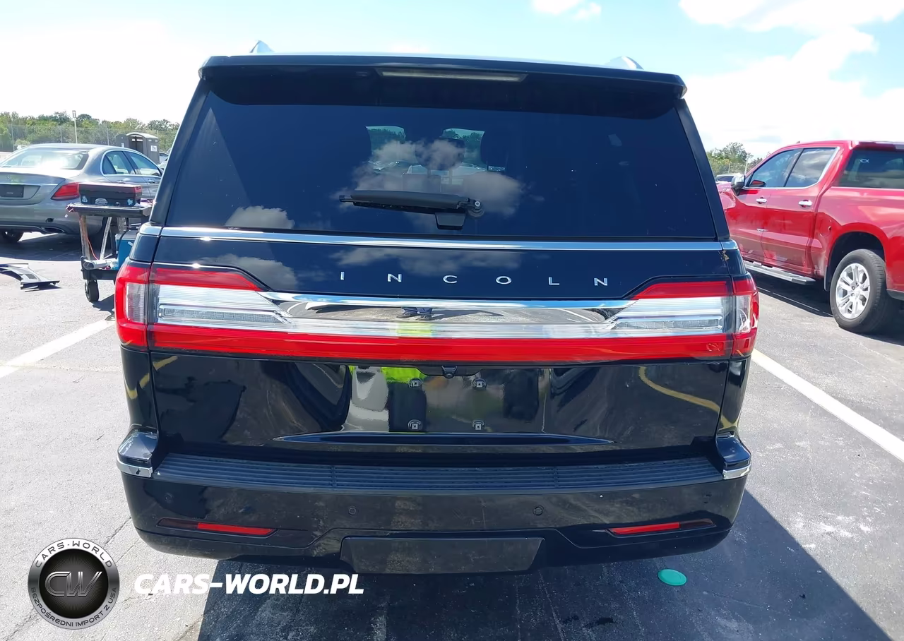 2018 Lincoln Navigator L Select VIN:5LMJJ3HT4JEL01823 - 16