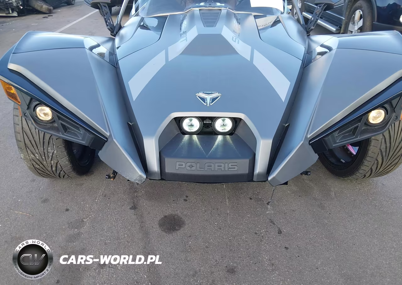 2018 Polaris Slingshot VIN:57XAAPFA2J8130155 - 6