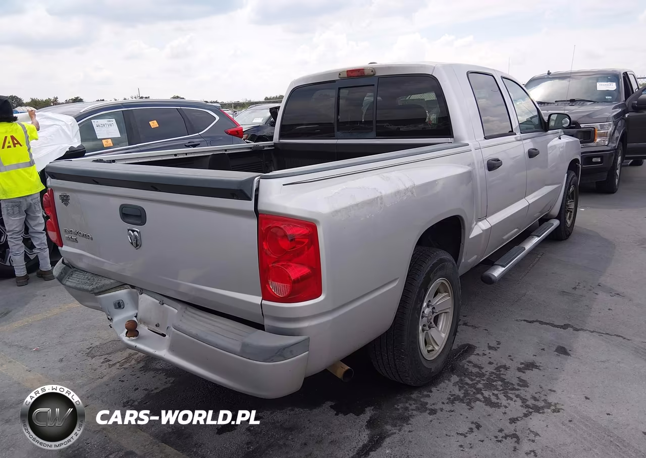 2008 Dodge Dakota Slt VIN:1D7HE48K08S527124 - 4