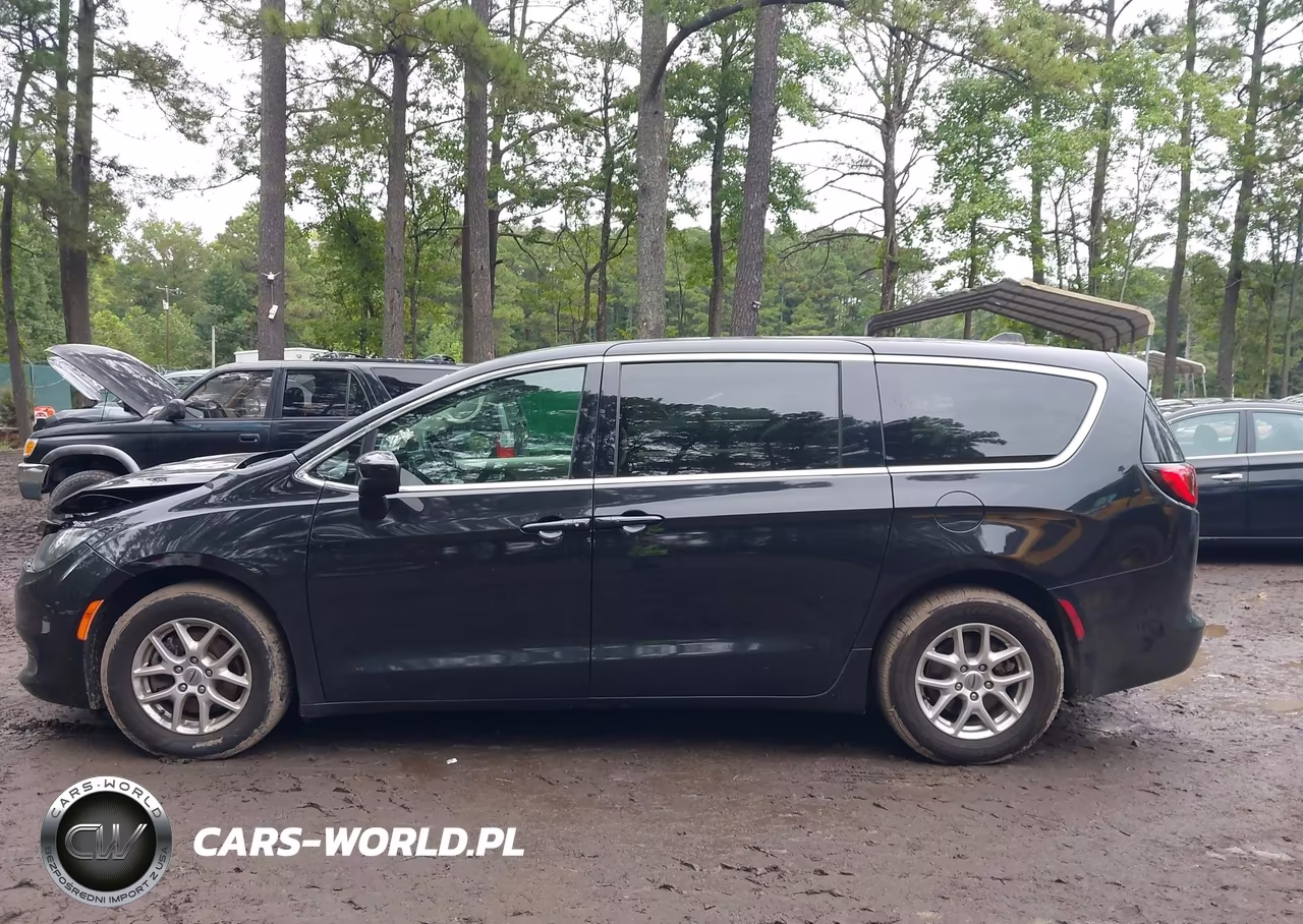 2022 Chrysler Voyager Lx VIN:2C4RC1CG5NR102825 - 14