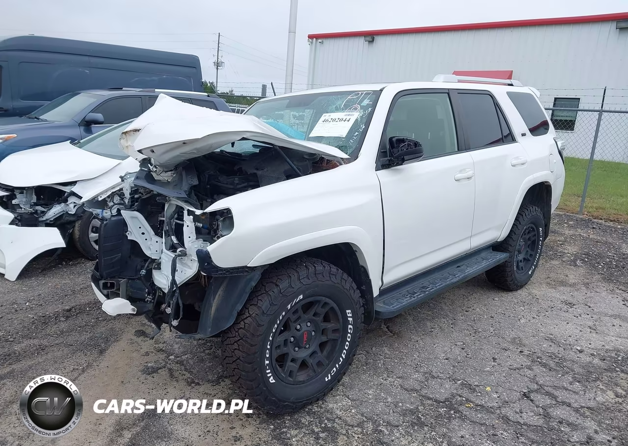 2018 Toyota 4Runner Sr5 VIN:JTEZU5JR3J5177650 - 2