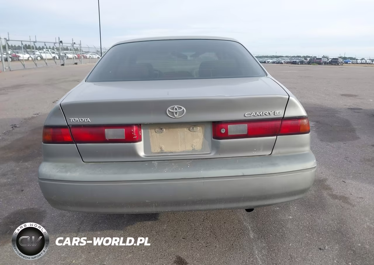 1998 Toyota Camry Xle VIN:JT2BG28K9W0140796 - 17