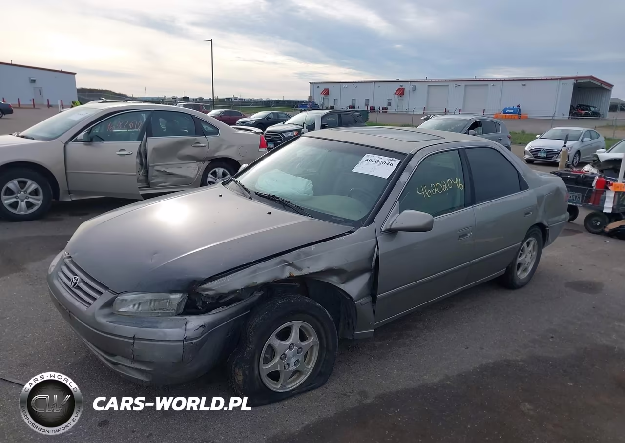 1998 Toyota Camry Xle VIN:JT2BG28K9W0140796 - 2