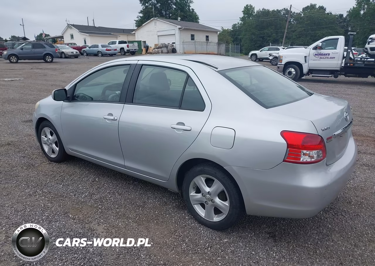 2008 Toyota Yaris VIN:JTDBT903381211035 - 3