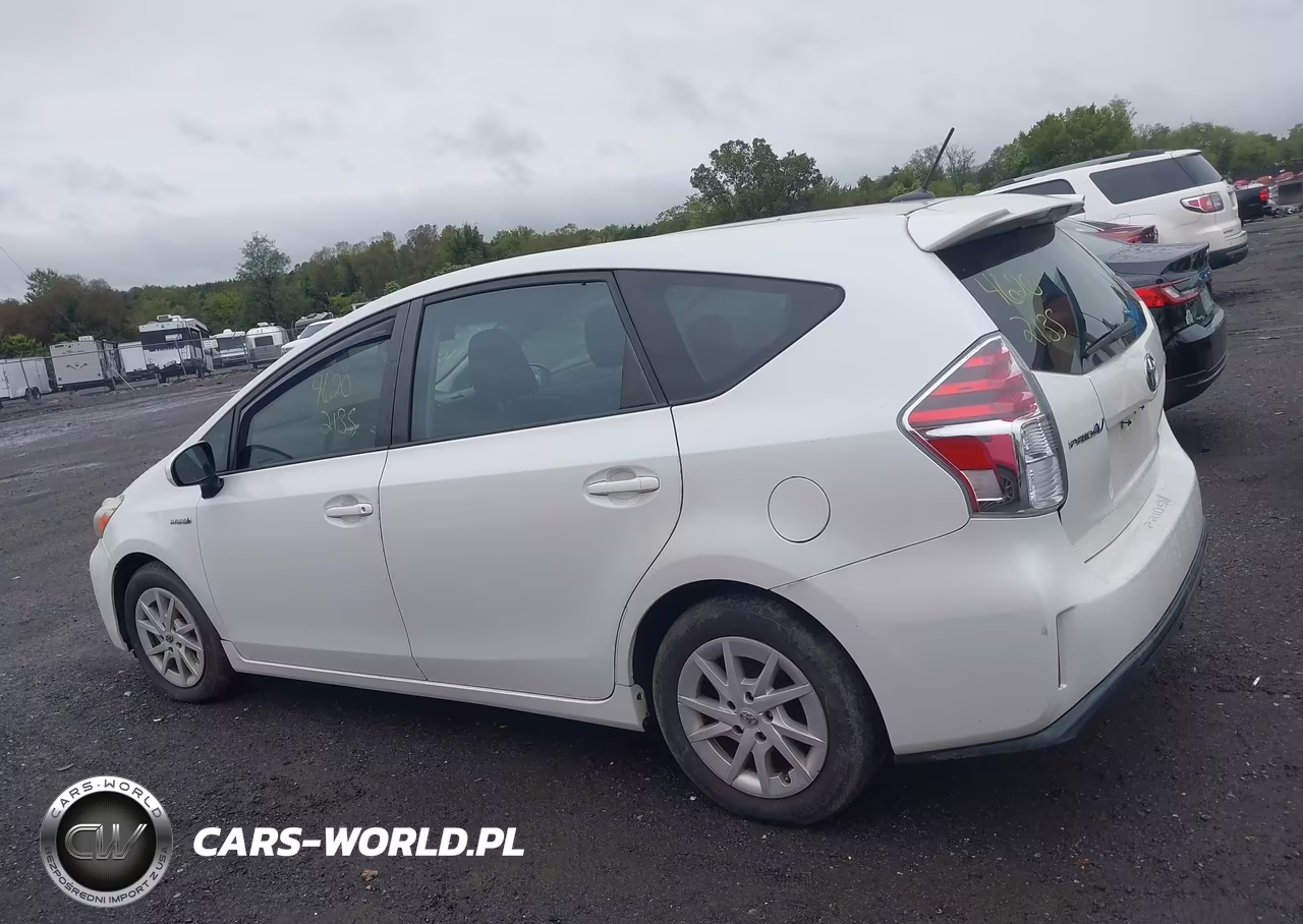 2015 Toyota Prius V Three VIN:JTDZN3EU0FJ026171 - 14