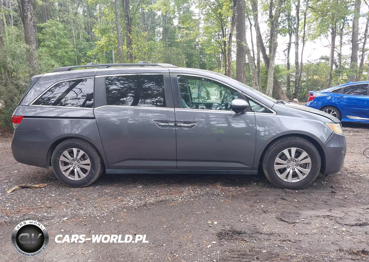 2016 Honda Odyssey Ex-L VIN:5FNRL5H61GB003702 - 13