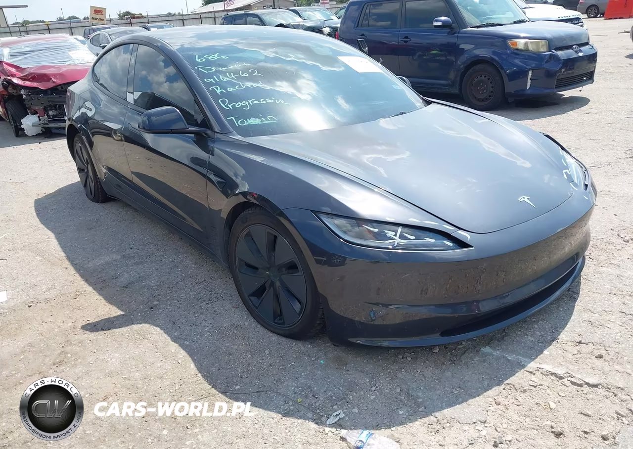 2025 Tesla Model 3 Long Range Rear-Wheel Drive-Standard Rear-Wheel Drive – zdjęcie 1 z 17