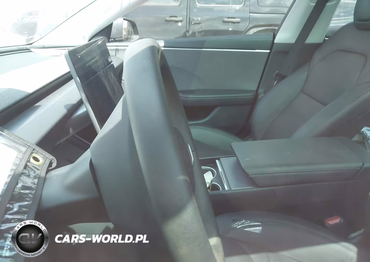 2025 Tesla Model 3 Long Range Rear-Wheel Drive-Standard Rear-Wheel Drive VIN:5YJ3E1EA0SF916462 - 14