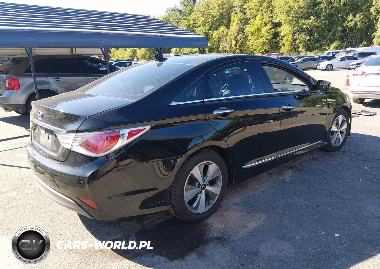 2012 Hyundai Sonata Hybrid VIN:KMHEC4A41CA060191 - 4
