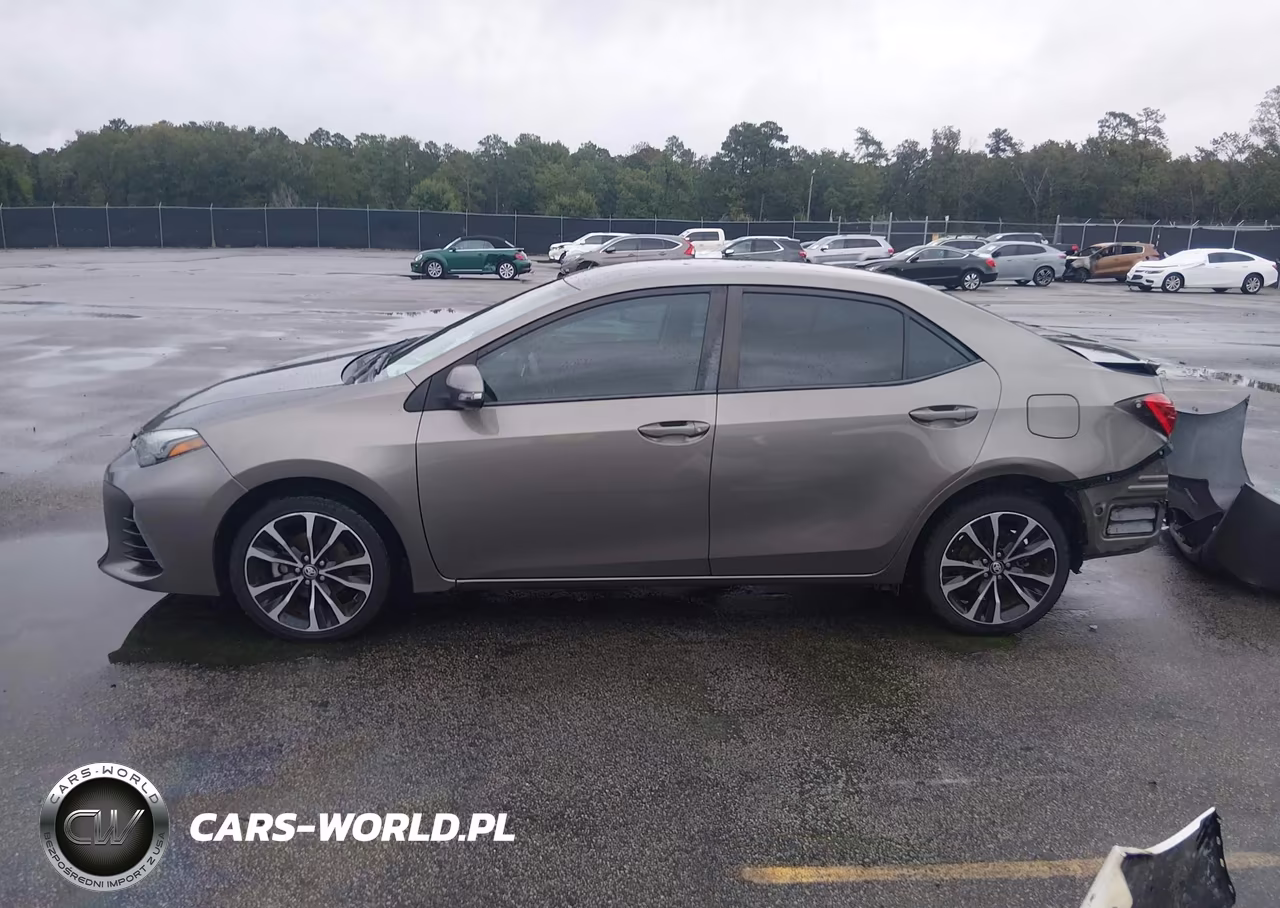 2018 Toyota Corolla Se VIN:5YFBURHE5JP783700 - 14