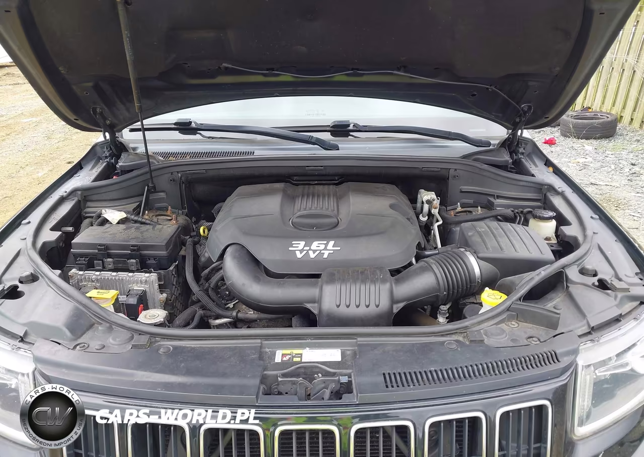 2014 Jeep Grand Cherokee Laredo VIN:1C4RJFAG4EC179068 - 10