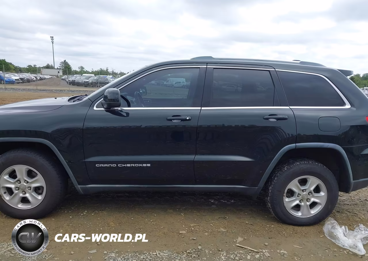 2014 Jeep Grand Cherokee Laredo VIN:1C4RJFAG4EC179068 - 14