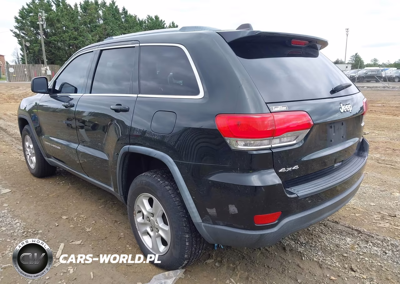 2014 Jeep Grand Cherokee Laredo VIN:1C4RJFAG4EC179068 - 3