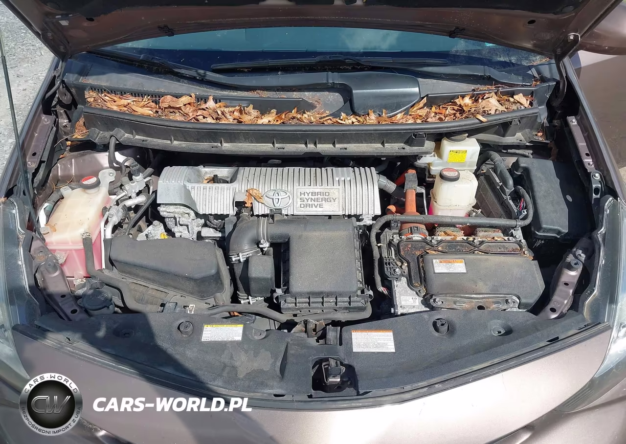 2015 Toyota Prius V Three VIN:JTDZN3EU3FJ039660 - 10