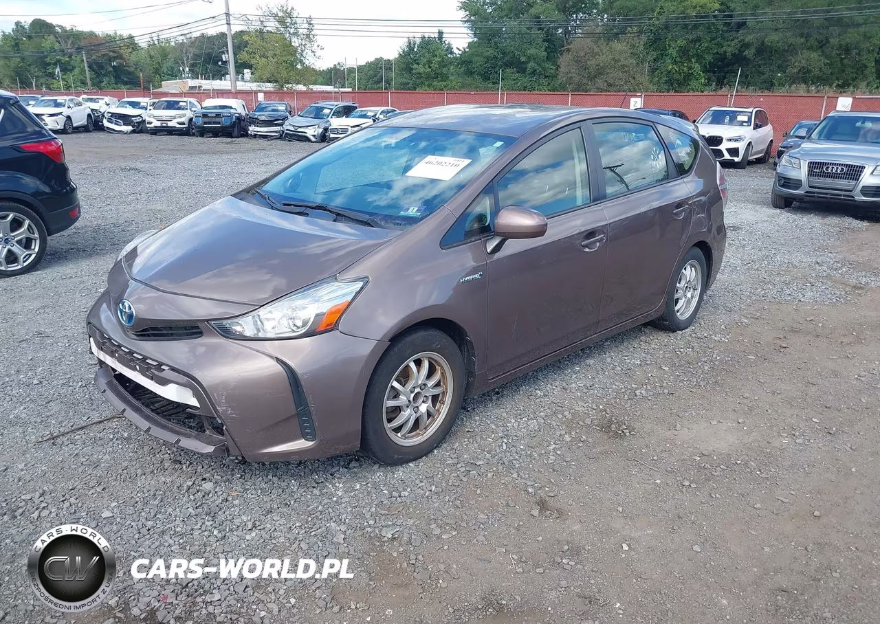 2015 Toyota Prius V Three VIN:JTDZN3EU3FJ039660 - 2