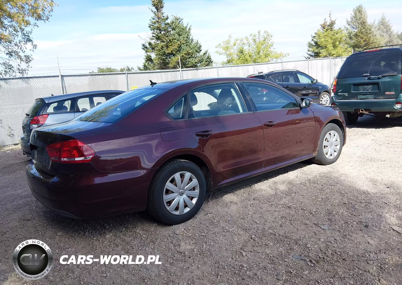 2012 Volkswagen Passat 2.5L S VIN:1VWAP7A3XCC042998 - 4