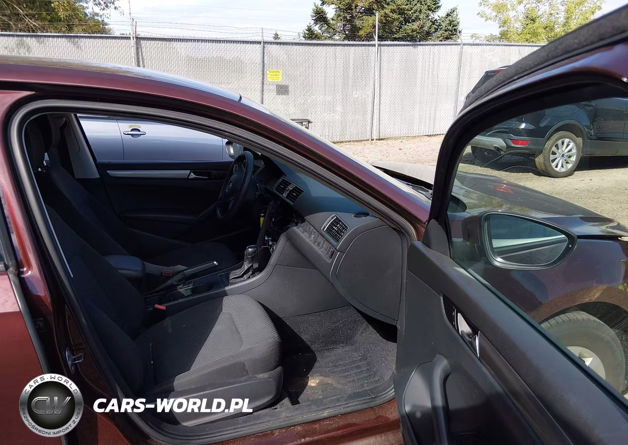 2012 Volkswagen Passat 2.5L S VIN:1VWAP7A3XCC042998 - 5