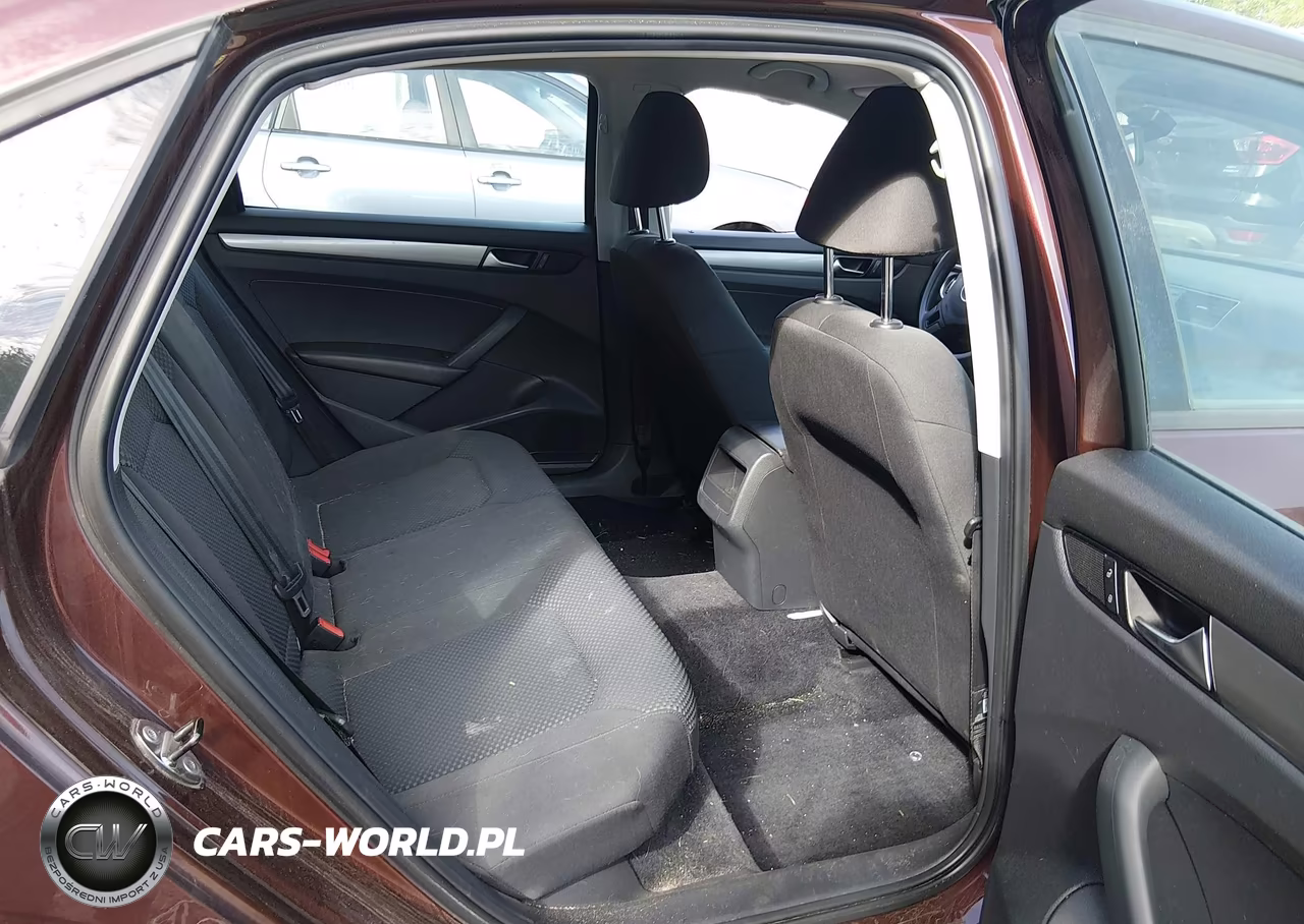 2012 Volkswagen Passat 2.5L S VIN:1VWAP7A3XCC042998 - 8