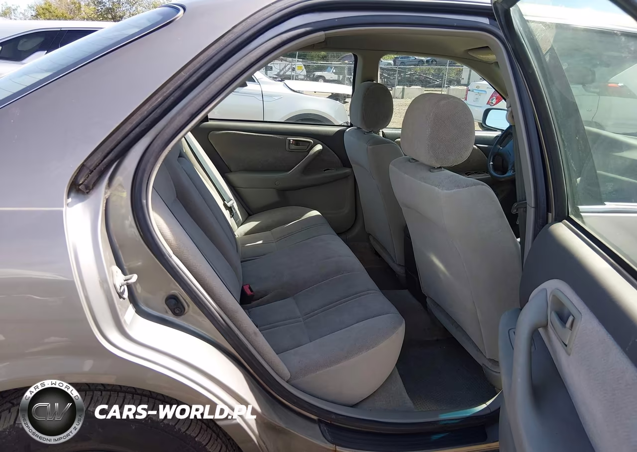 1999 Toyota Camry Ce VIN:4T1BG22K9XU528147 - 8