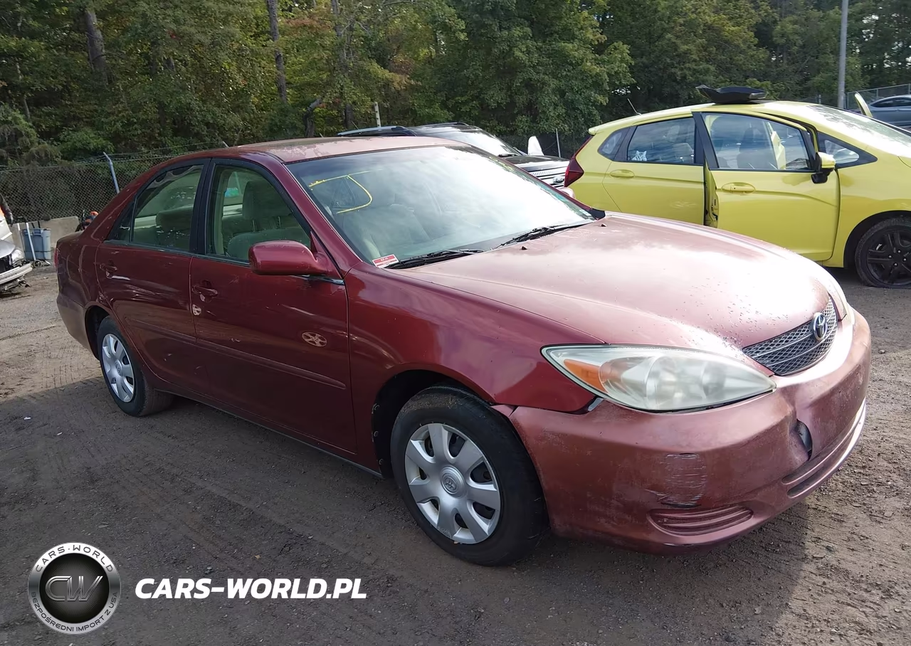 2004 Toyota Camry Le