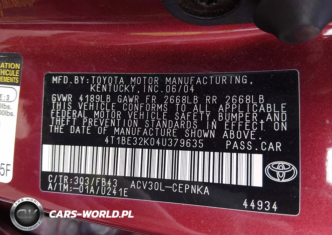 2004 Toyota Camry Le VIN:4T1BE32K04U379635 - 9