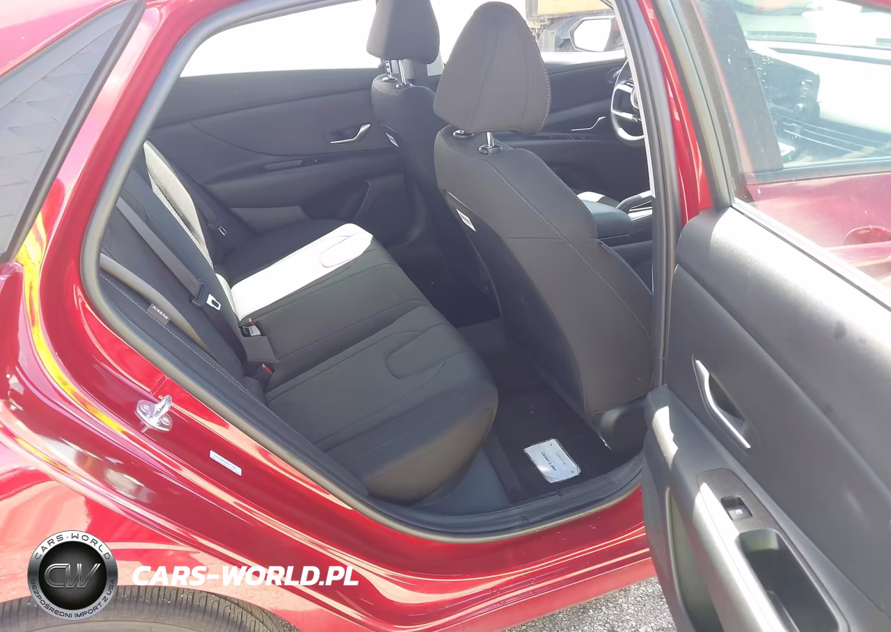 2025 Hyundai Elantra Se VIN:KMHLL4DG9SU044573 - 8