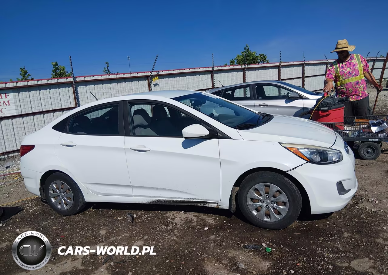 2016 Hyundai Accent Se VIN:KMHCT4AE9GU117371 - 13