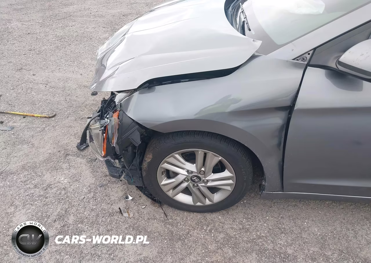 2019 Hyundai Elantra Sel VIN:5NPD84LF1KH465099 - 6
