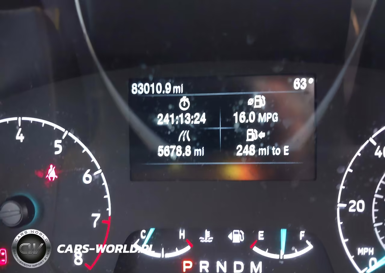 2023 Ford Transit-250 VIN:1FTBR1C82PKB44928 - 7