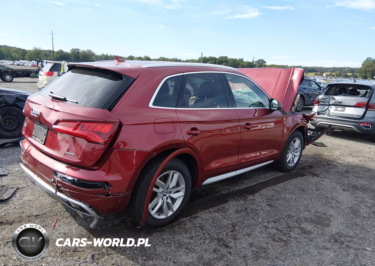 2020 Audi Q5 Premium 45 Tfsi Quattro S Tronic VIN:WA1ANAFY0L2060677 - 4