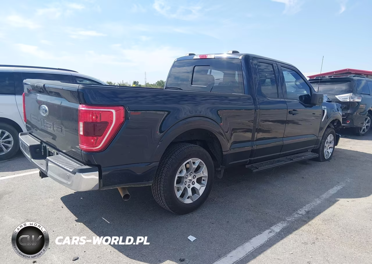 2023 Ford F-150 Xlt VIN:1FTEX1CB1PKD69100 - 4