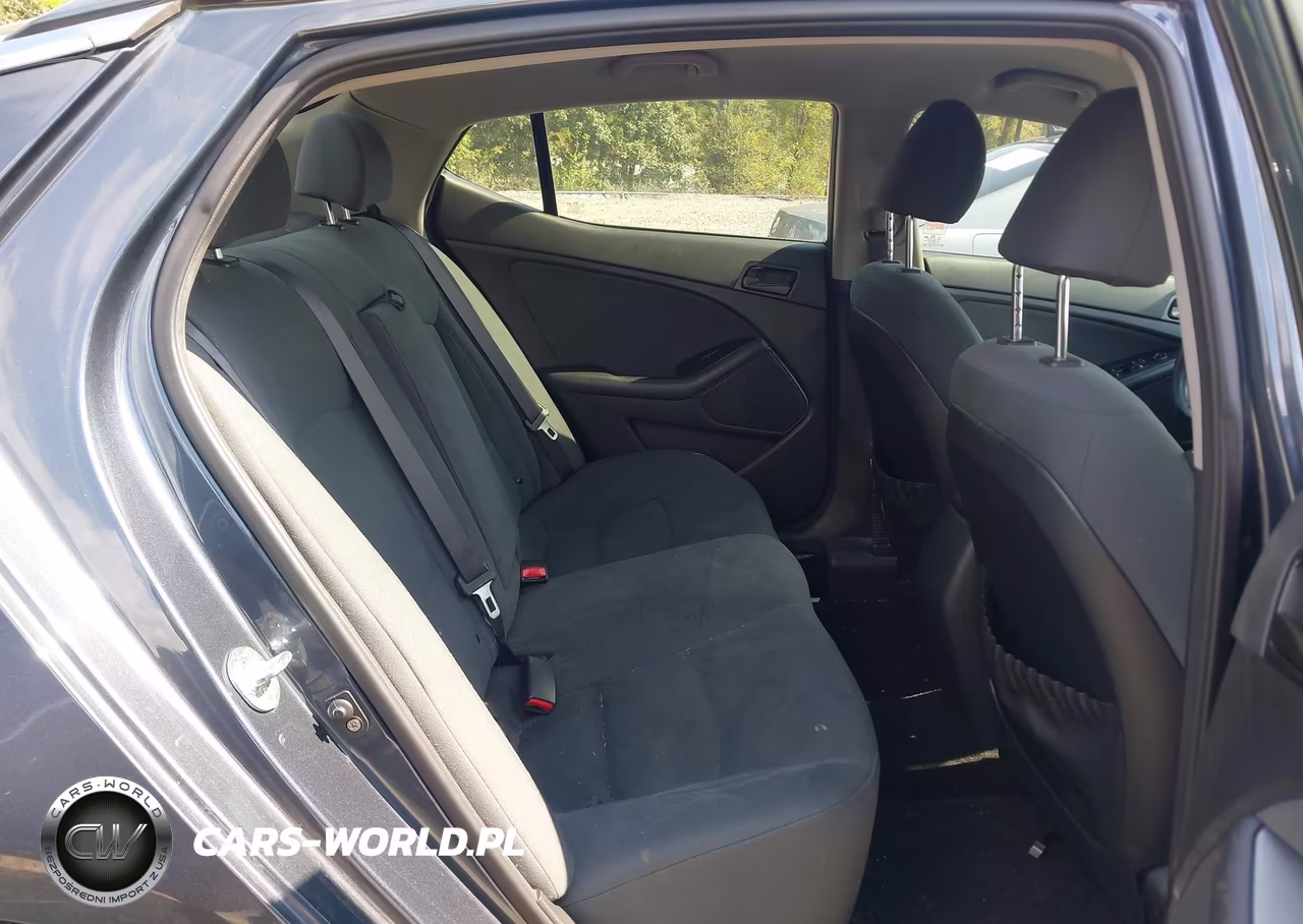 2015 Kia Optima Lx VIN:KNAGM4A73F5596848 - 8