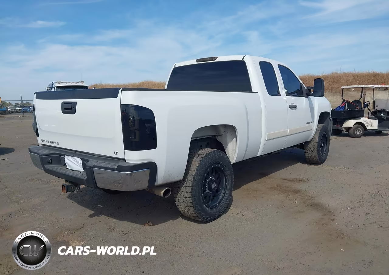 2007 Chevrolet Silverado 2500Hd Lt1 VIN:1GCHK29K47E508000 - 4