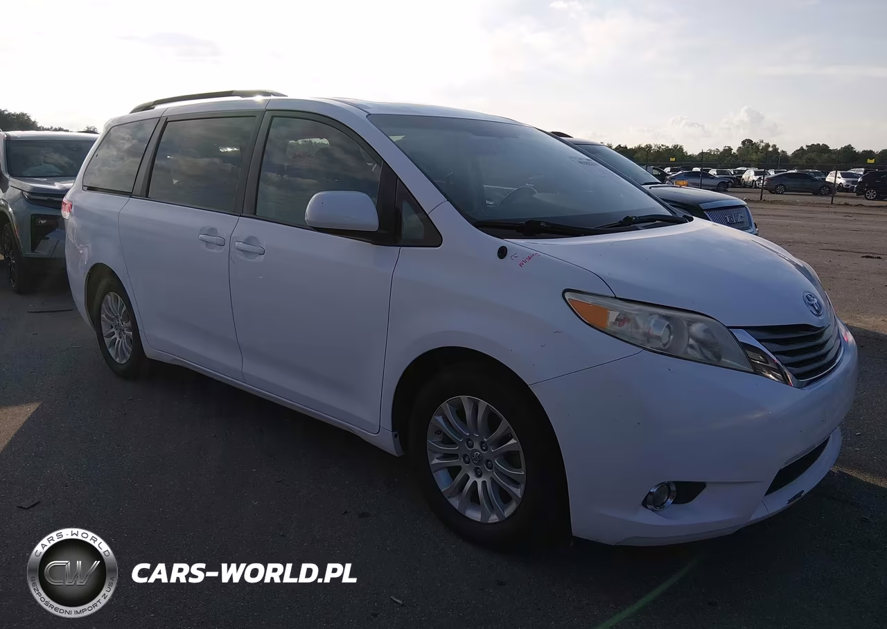2011 Toyota Sienna Xle V6