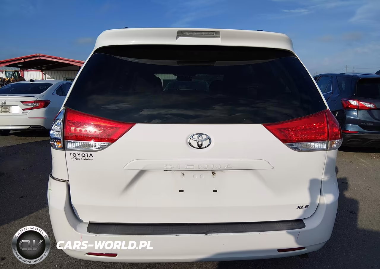 2011 Toyota Sienna Xle V6 VIN:5TDYK3DC7BS163988 - 16