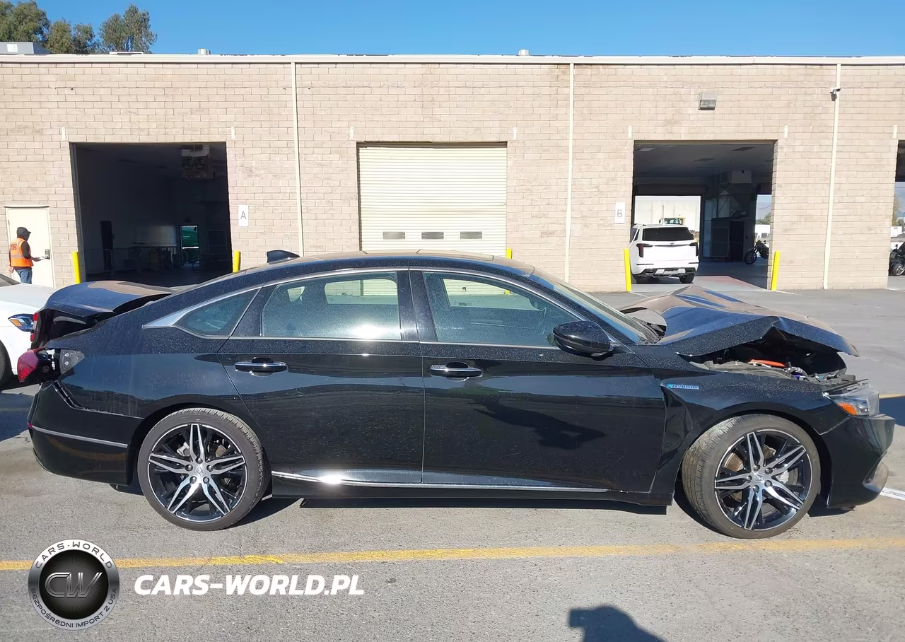 2021 Honda Accord Hybrid Touring VIN:1HGCV3F90MA006677 - 14