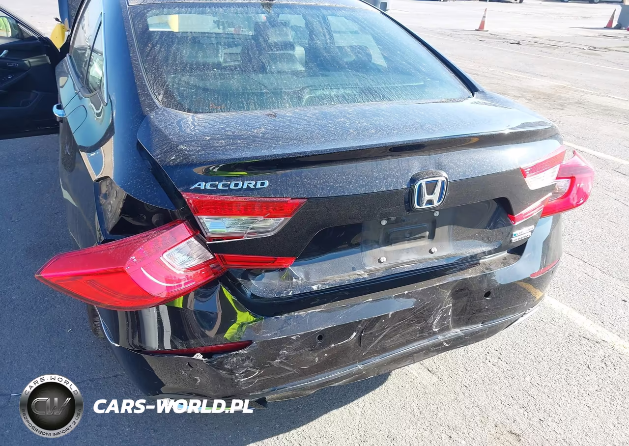 2021 Honda Accord Hybrid Touring VIN:1HGCV3F90MA006677 - 6