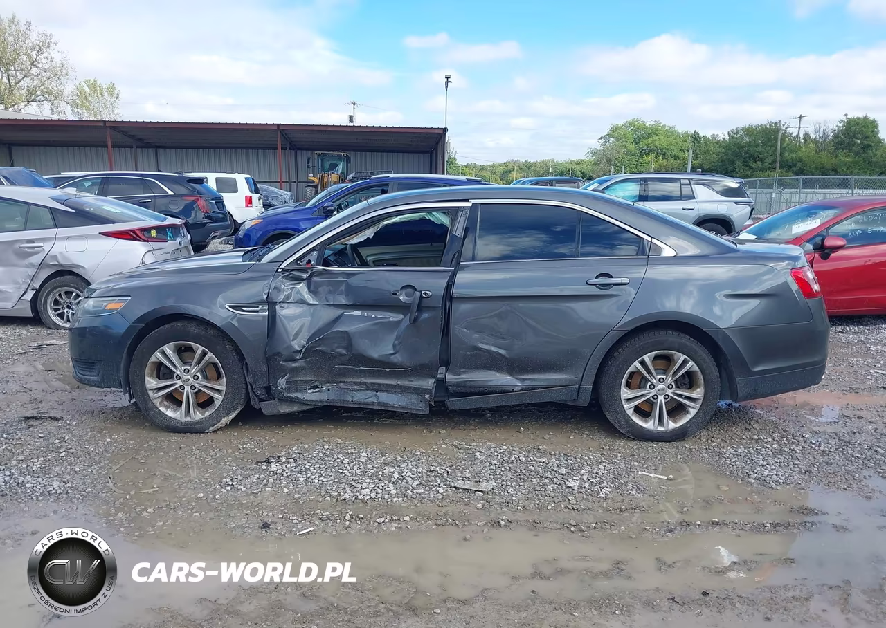 2015 Ford Taurus Se VIN:1FAHP2D86FG160139 - 15