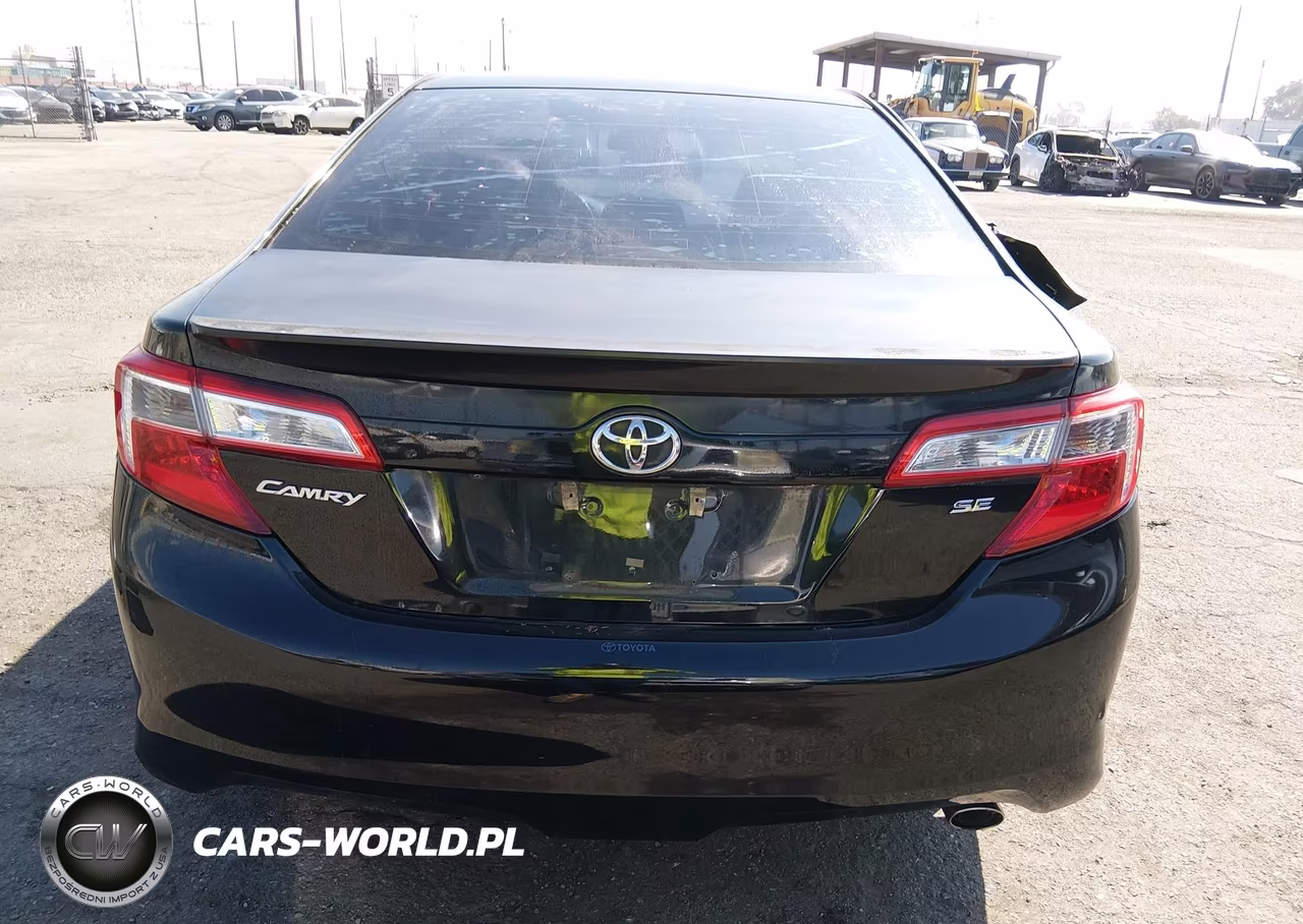 2014 Toyota Camry Se VIN:4T1BF1FK4EU814248 - 16