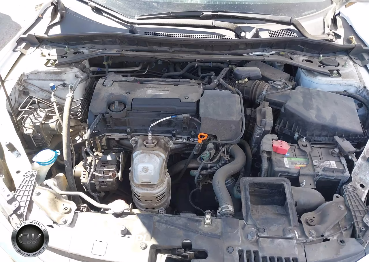 2017 Honda Accord Sport VIN:1HGCR2F5XHA024721 - 10