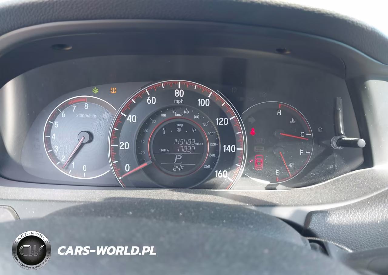 2017 Honda Accord Sport VIN:1HGCR2F5XHA024721 - 7