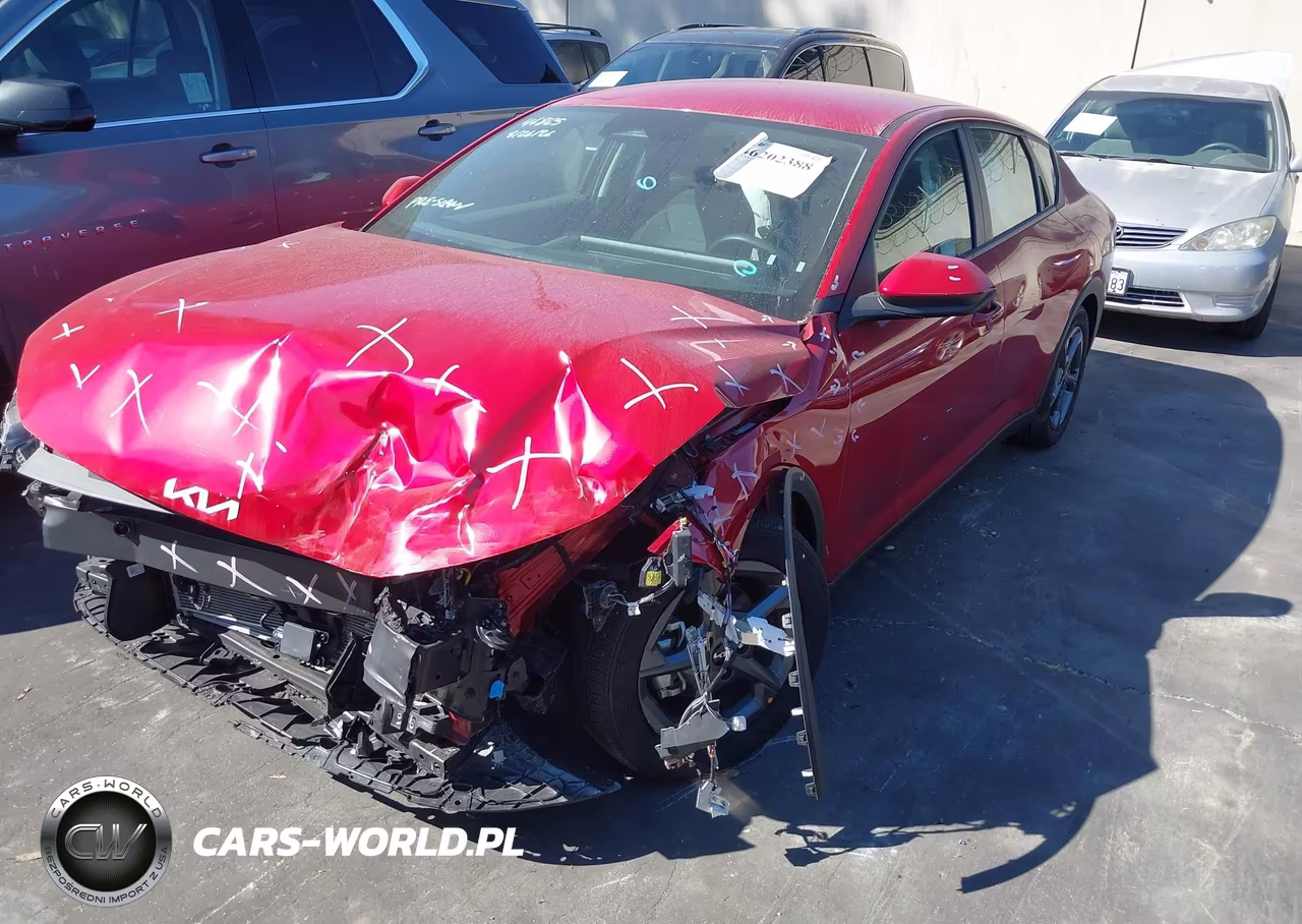 2025 Kia K4 Lxs VIN:3KPFT4DE2SE253071 - 2