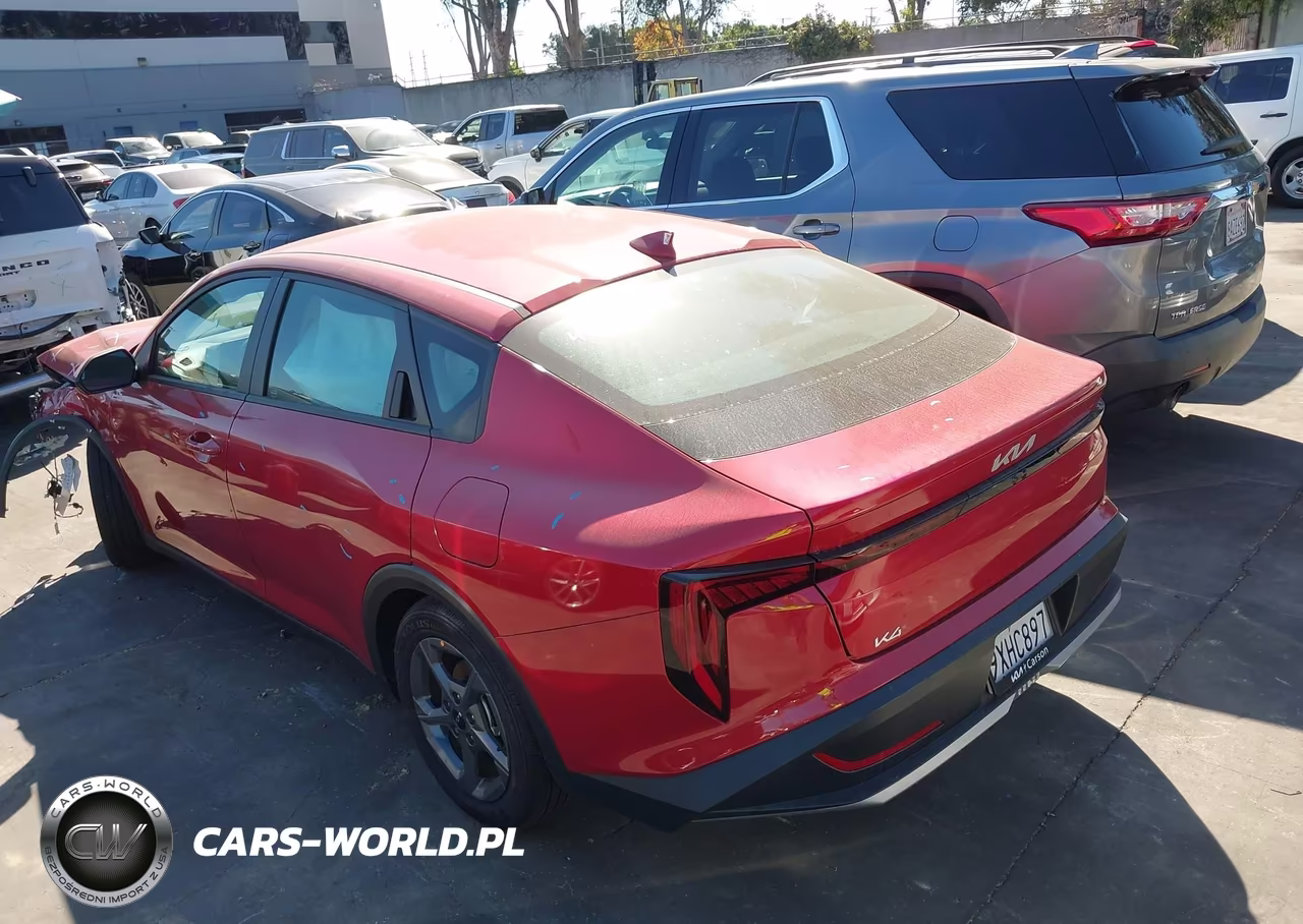 2025 Kia K4 Lxs VIN:3KPFT4DE2SE253071 - 3