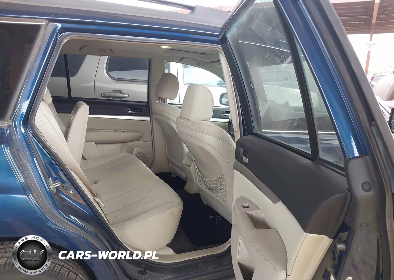 2011 Subaru Outback 2.5I Premium VIN:4S4BRBGC3B3332800 - 8