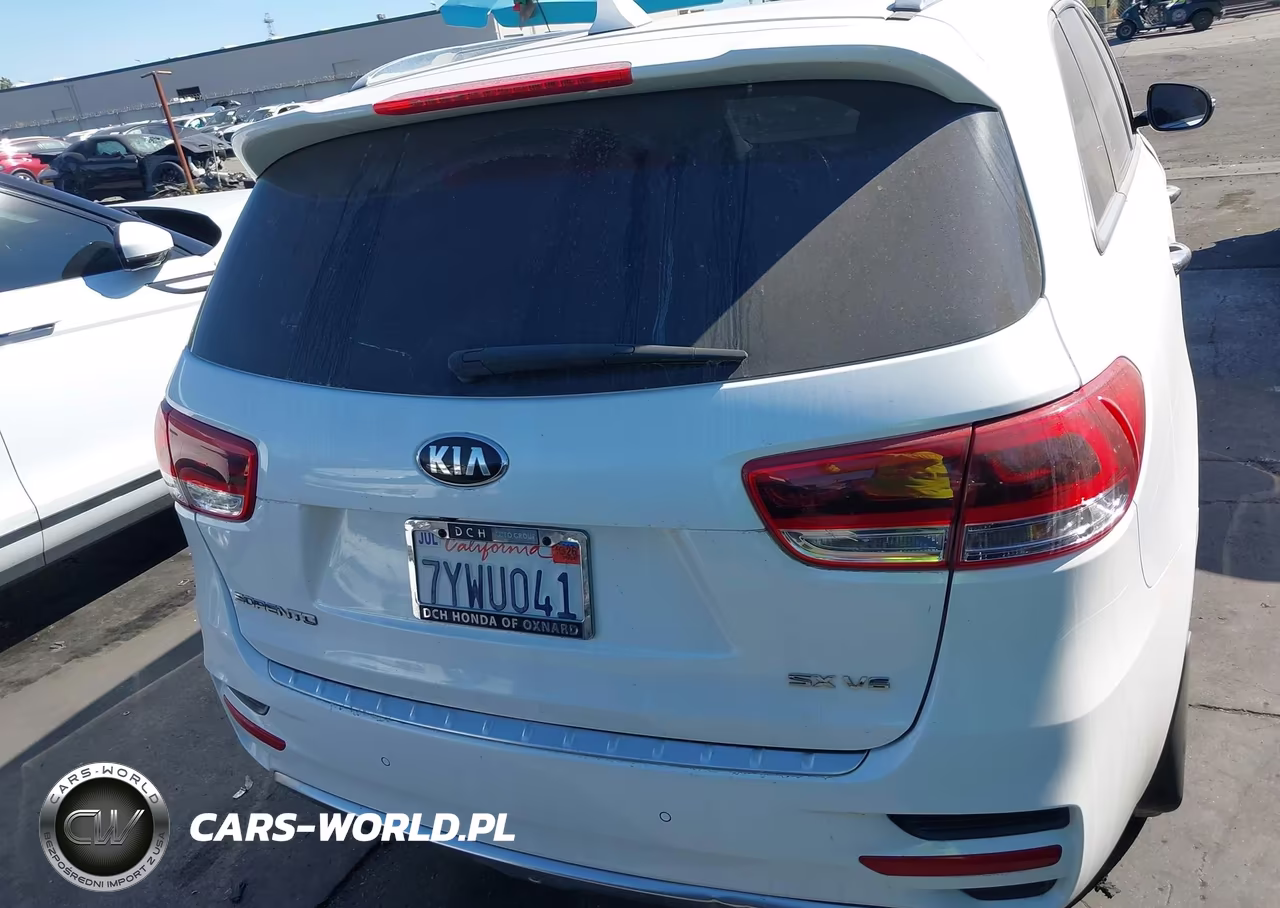 2017 Kia Sorento 3.3L Sx VIN:5XYPK4A57HG264056 - 17