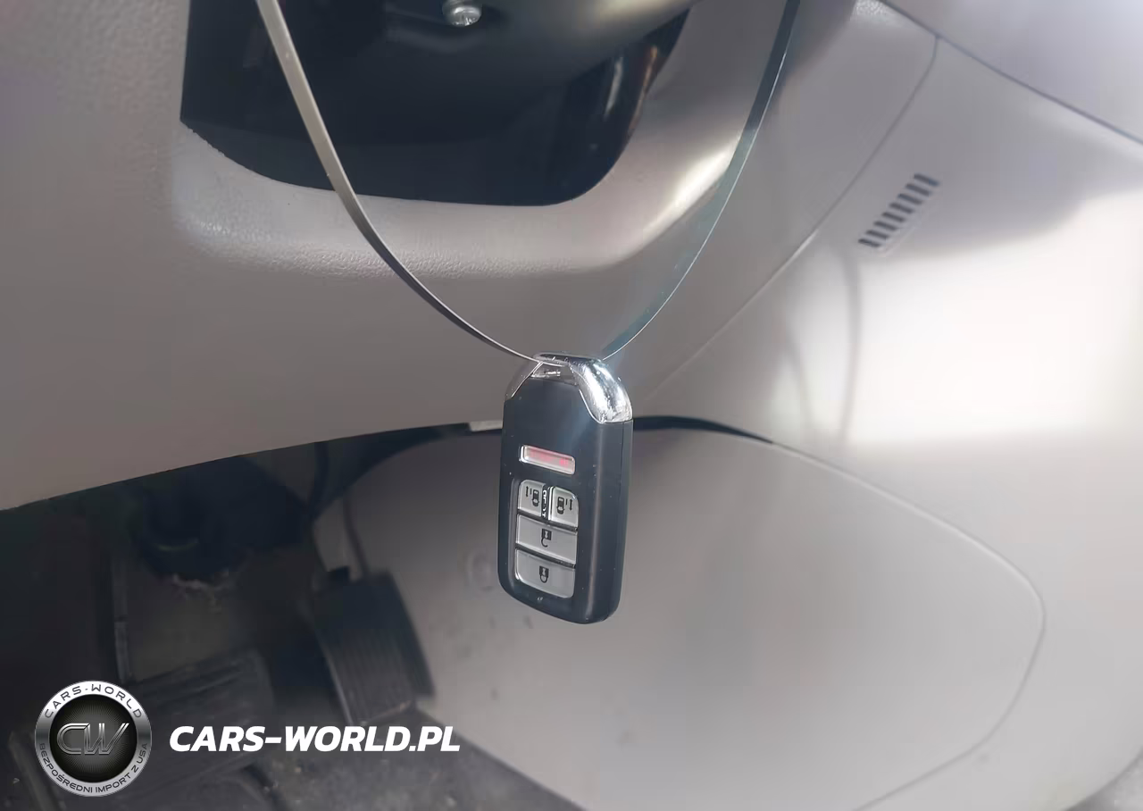 2016 Honda Odyssey Se VIN:5FNRL5H37GB128144 - 11