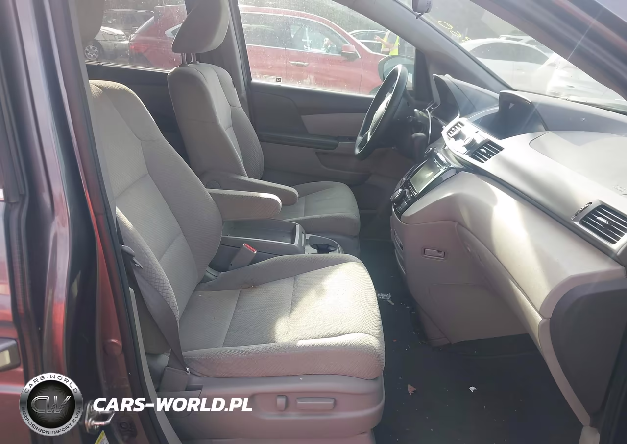 2016 Honda Odyssey Se VIN:5FNRL5H37GB128144 - 5