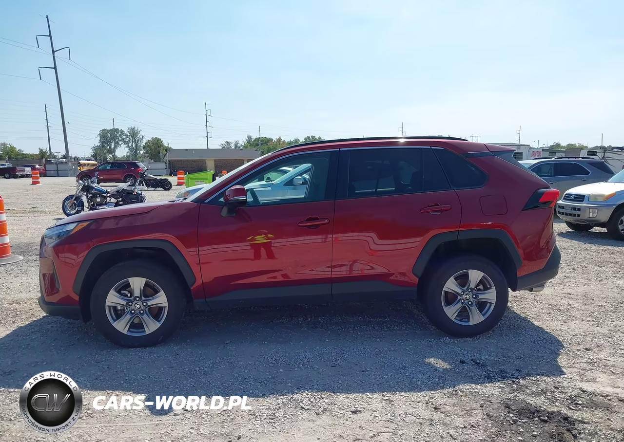2025 Toyota Rav4 Xle VIN:2T3W1RFV7SW397459 - 13