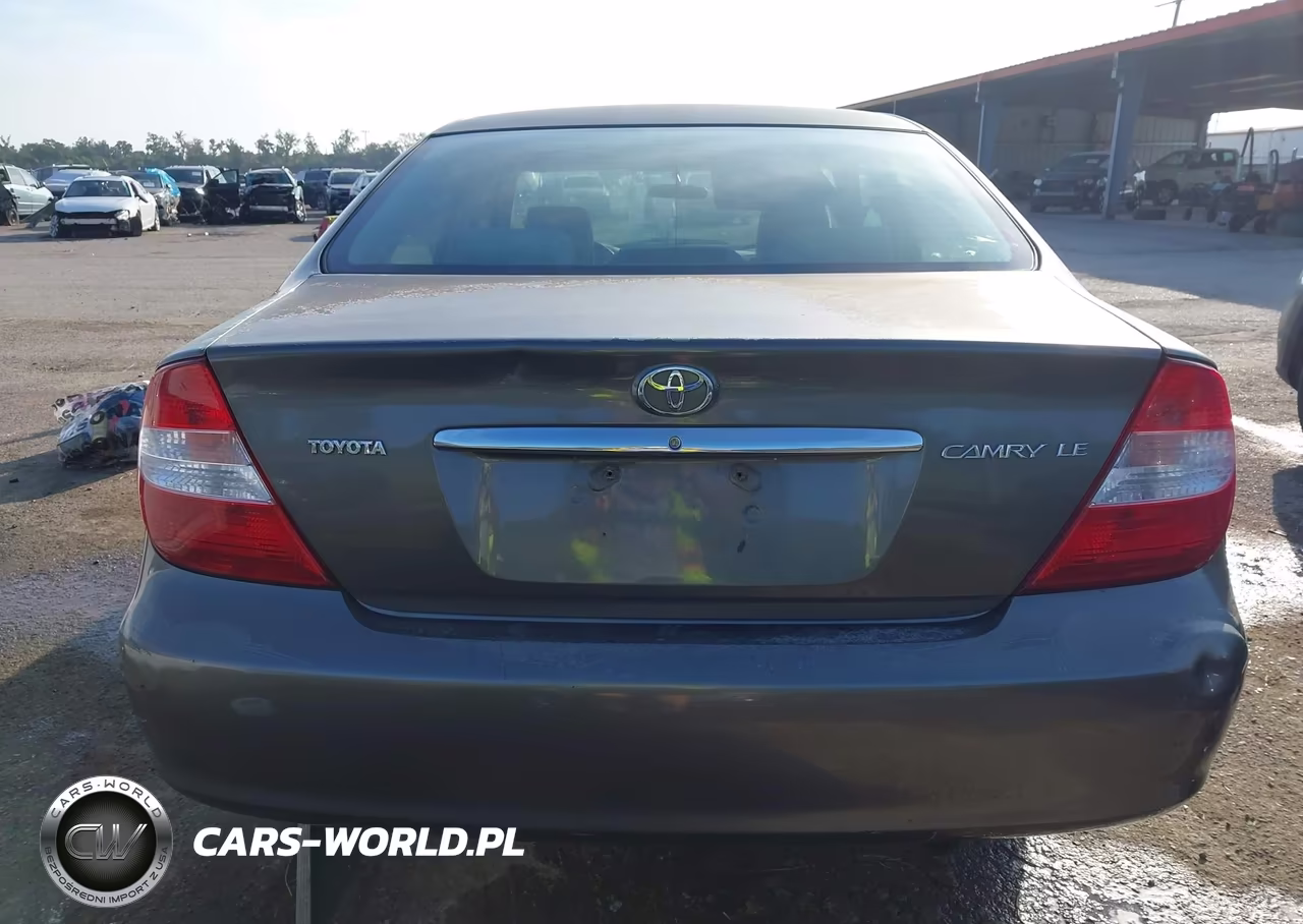 2003 Toyota Camry Le VIN:4T1BE32K83U657972 - 16
