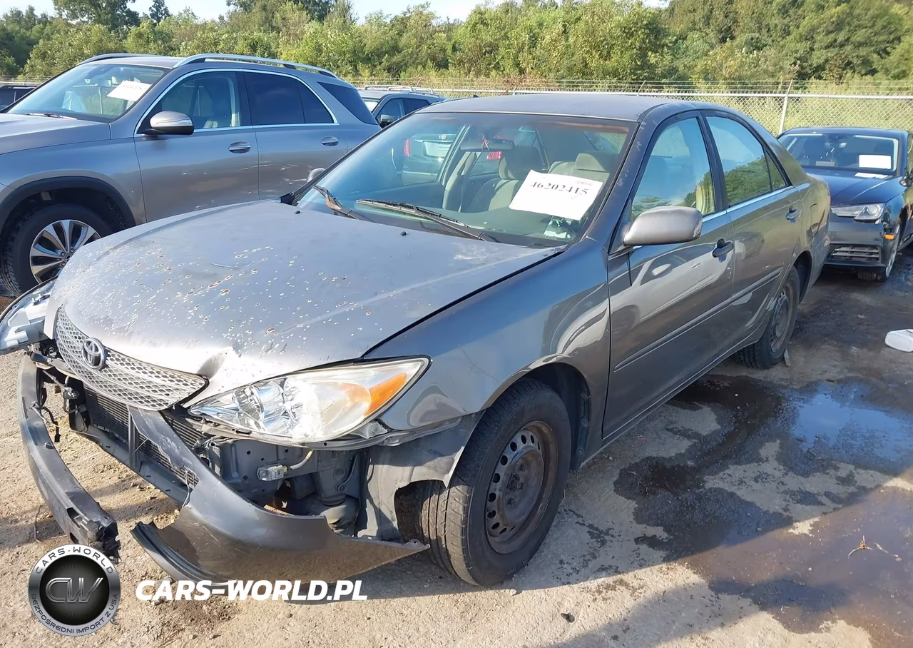 2003 Toyota Camry Le VIN:4T1BE32K83U657972 - 2